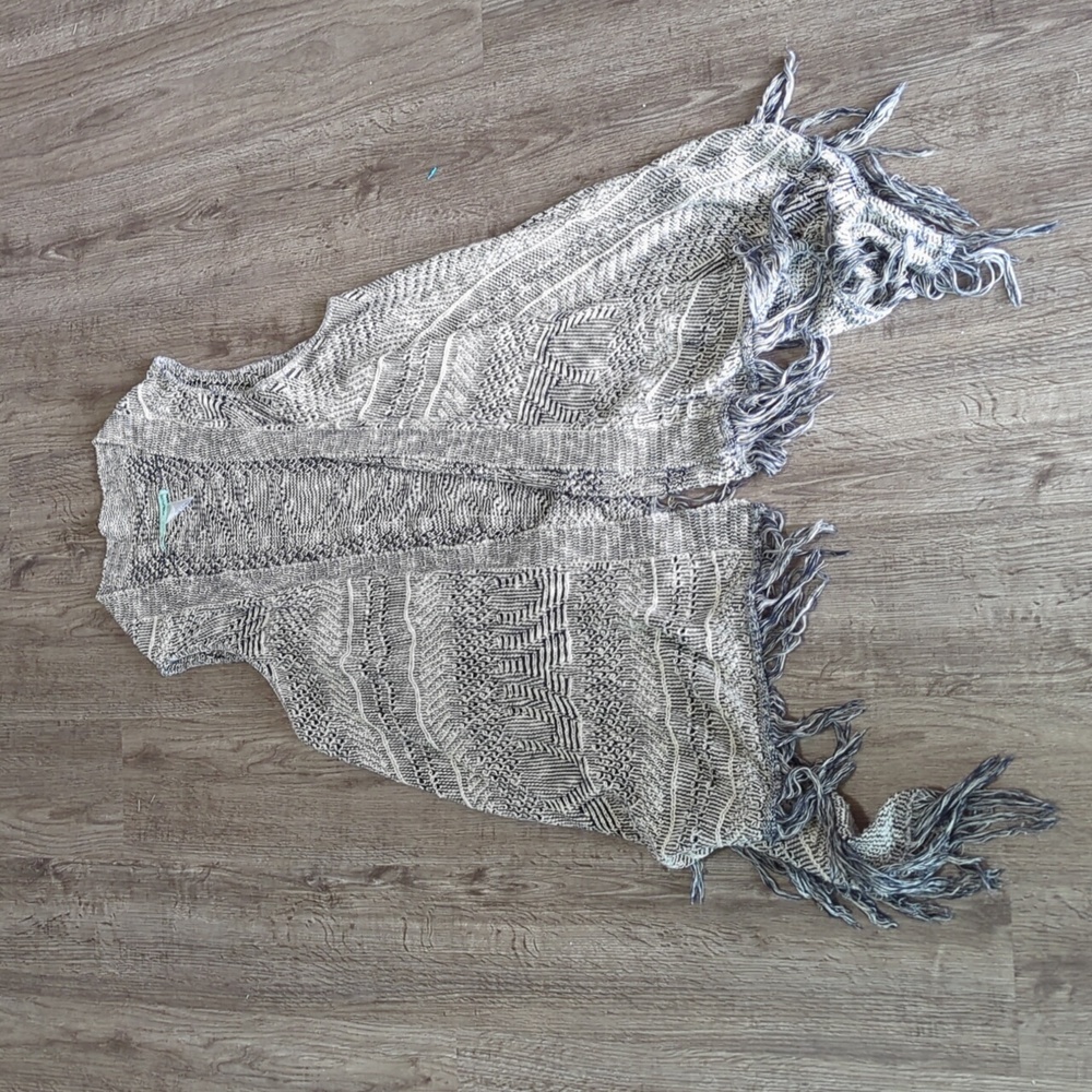 Navy and White Knit Duster Vest - Maurices Brand - Size L